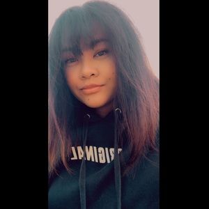 Meet your Posher, Alyssa